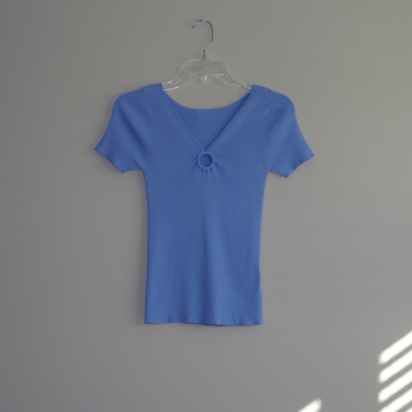 Sandro Sweater Top with Round Detail 1/2 XS S NEW - Picture 7 of 10